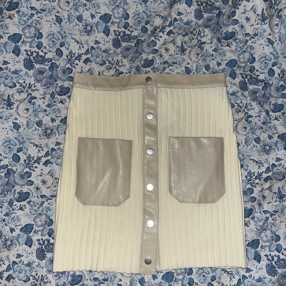 Cream Ribbed Mini Pencil Skirt for Casual Wear Snap Closure